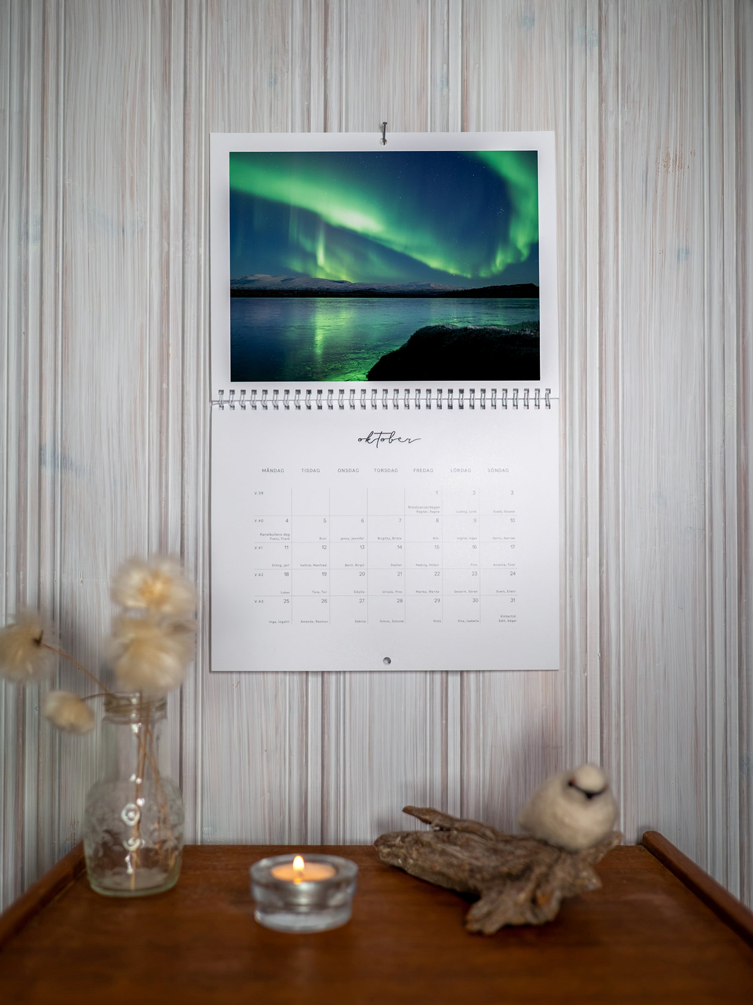 Kalender 2027 oktober mockup fotograf Linnea Lundkvist